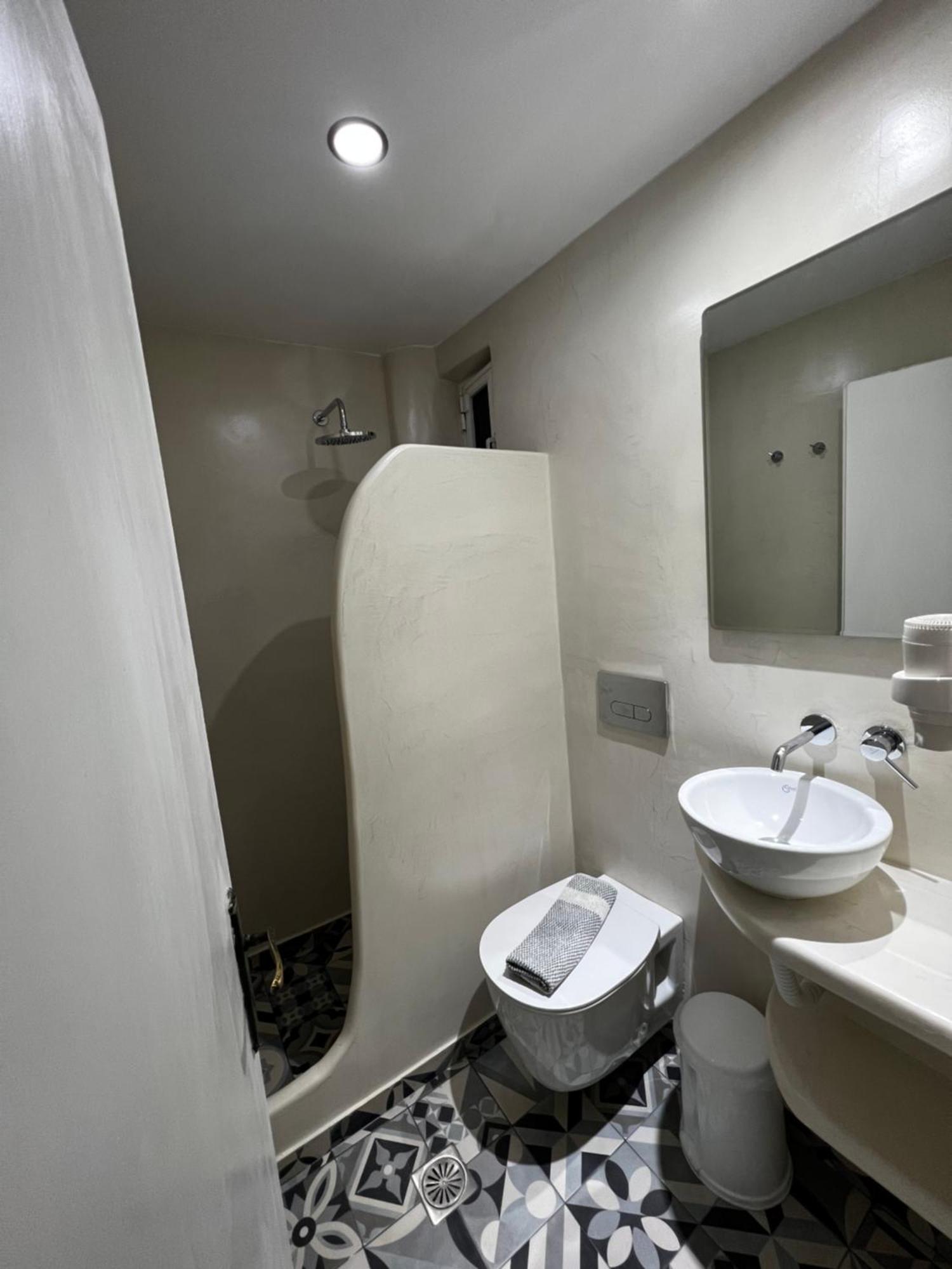 สตูดิโอ พอลส์ Apartment เปริสซา ภายนอก รูปภาพ