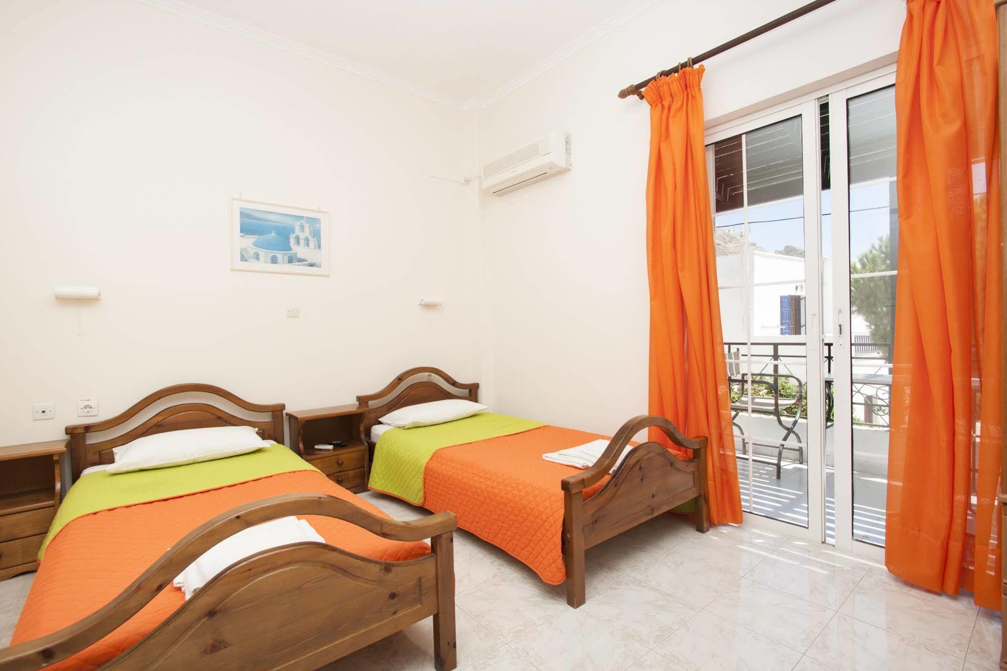 สตูดิโอ พอลส์ Apartment เปริสซา ภายนอก รูปภาพ