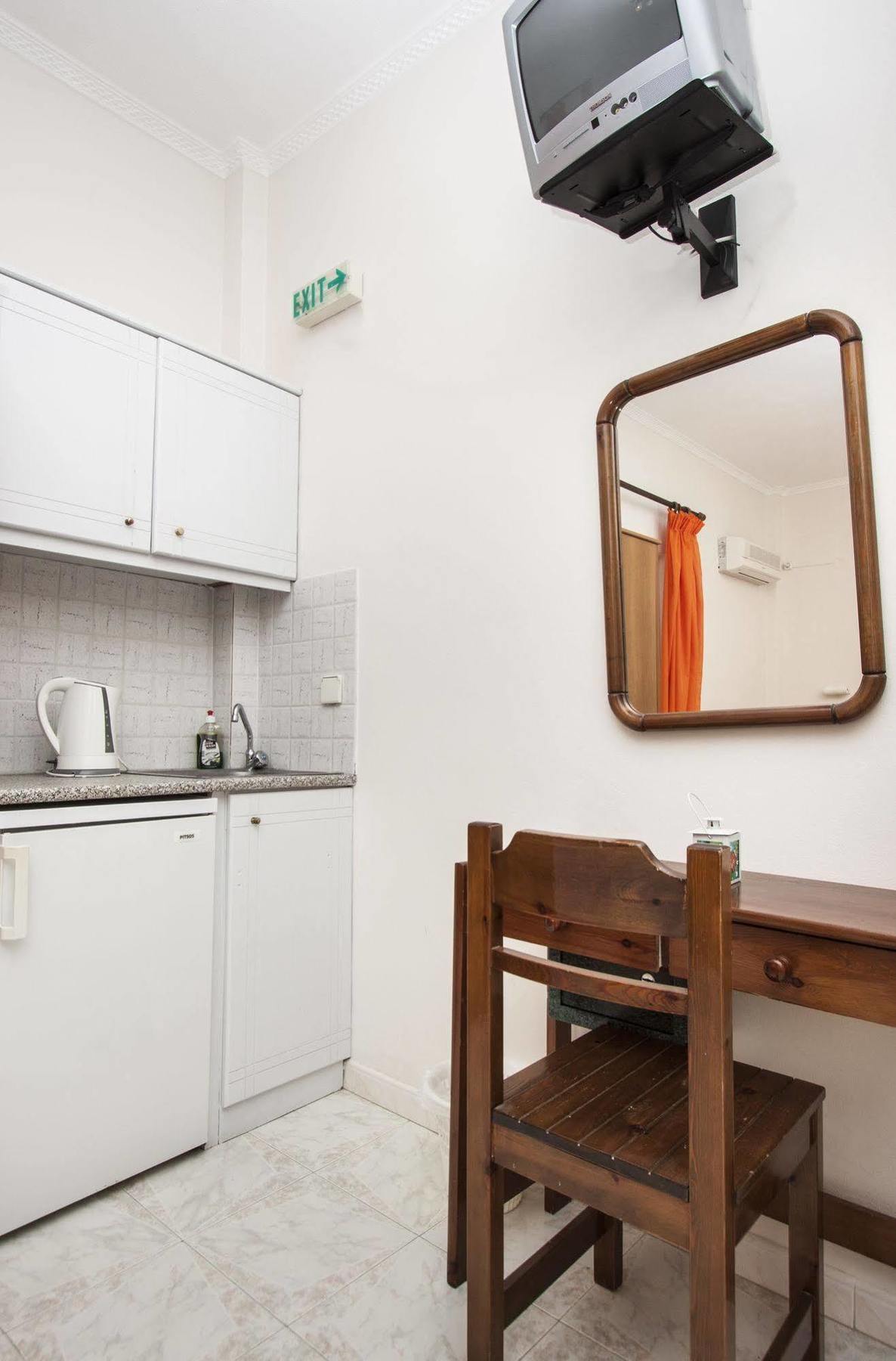 สตูดิโอ พอลส์ Apartment เปริสซา ภายนอก รูปภาพ